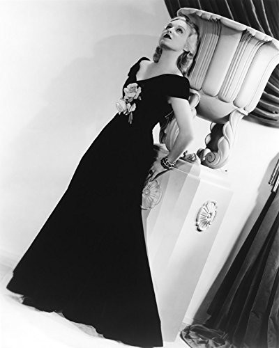 Madeleine Carroll dramatic studio portrait 11x14 Photo Madeleine Carroll dramatic studio portrait 11x14 Photo