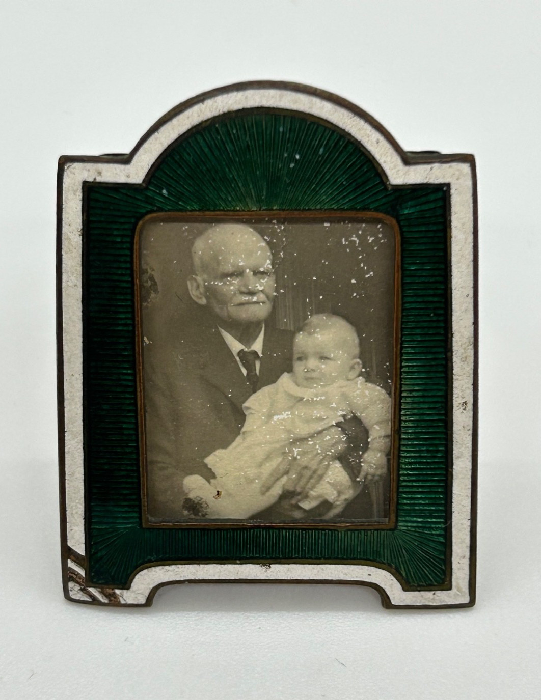 Vintage Antique Victorian Miniature Green & White Enamel Picture Frame w/Photo