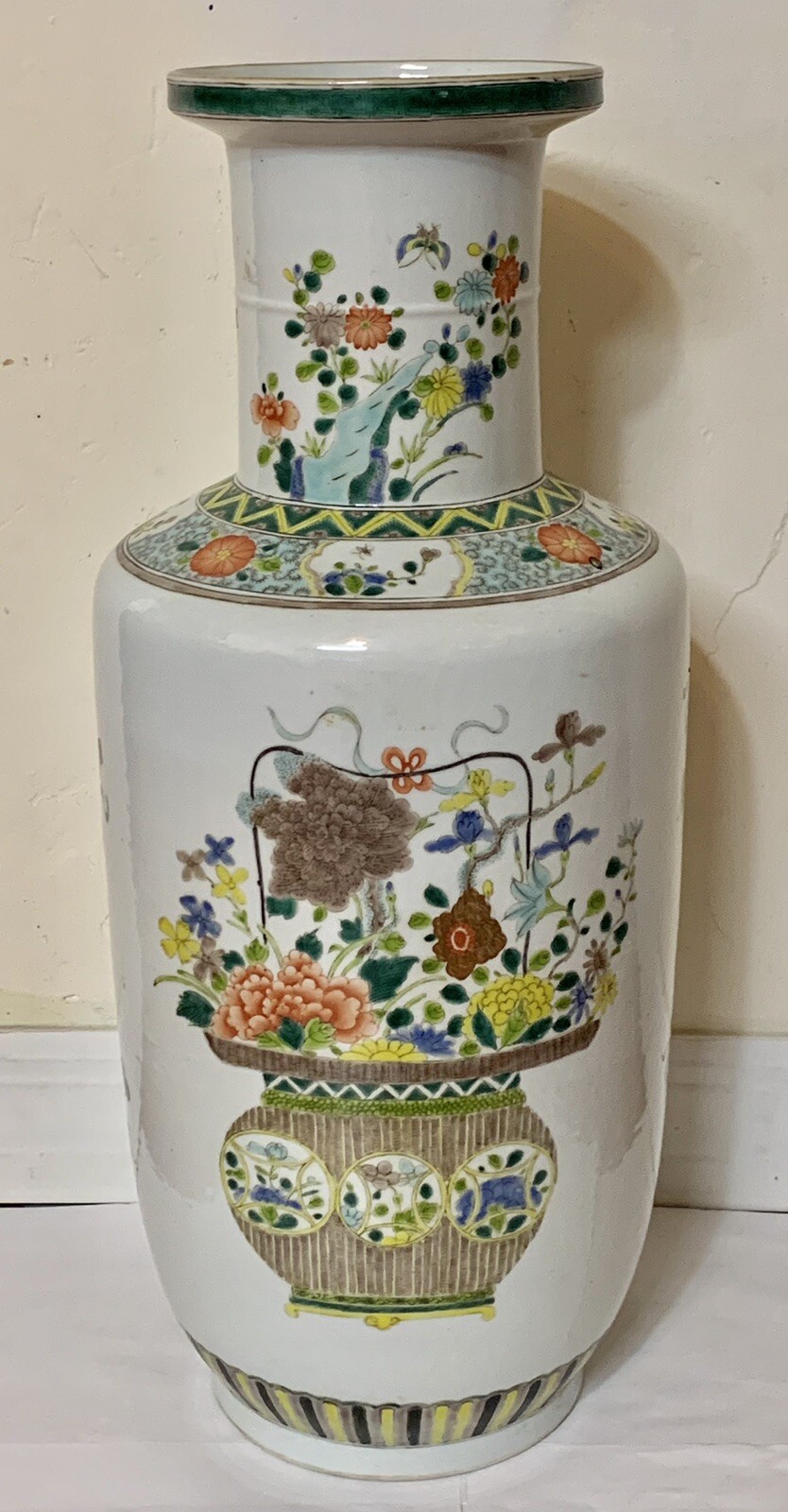 Large 19/20th Chinese Familie Verte Rouleau Boutique Vase Large 19/20th Chinese Familie Verte Rouleau Boutique Vase