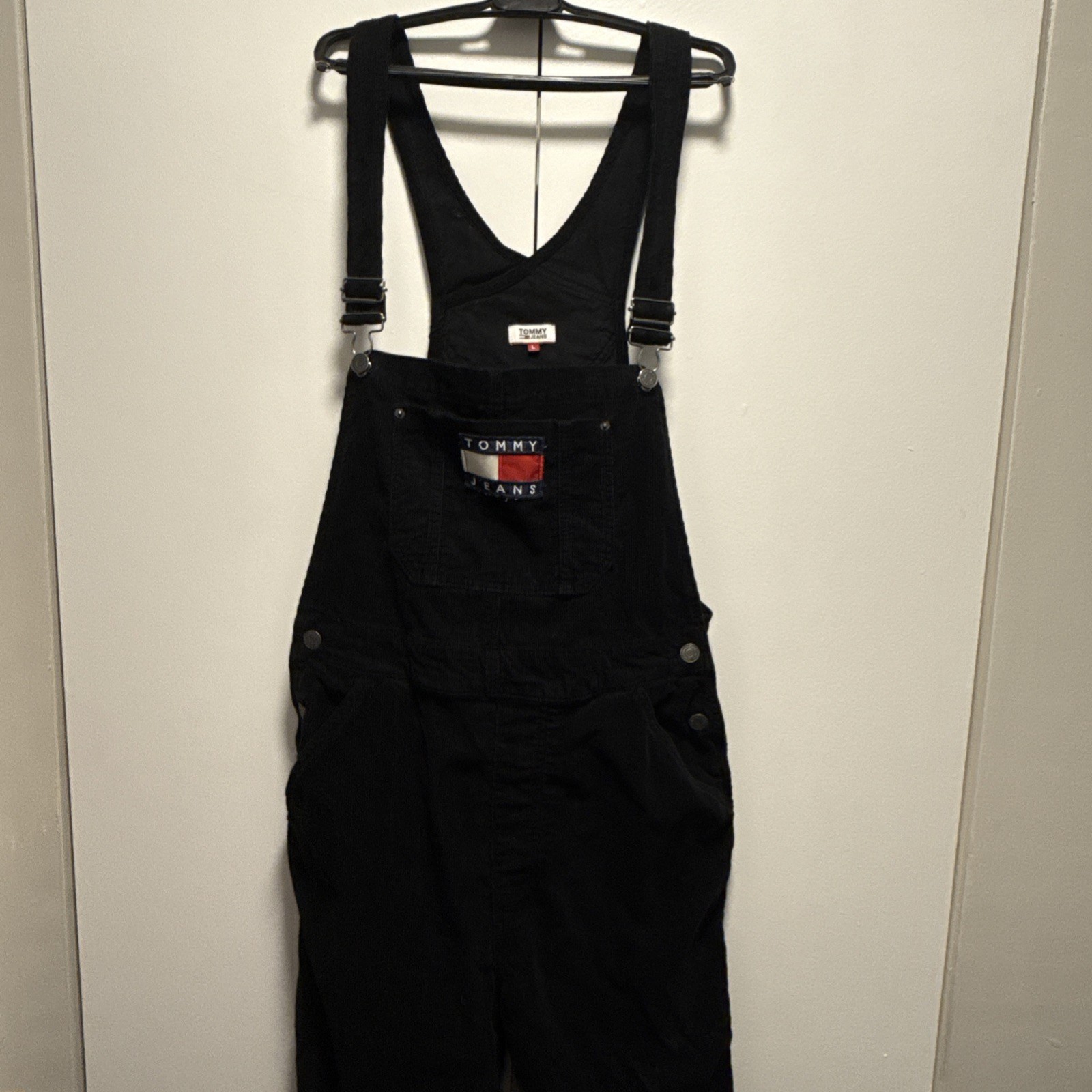 Y2K Tommy Hilfiger Black Overalls Men’s Large Central Patch Pockets Cotton Y2K Tommy Hilfiger Black Overalls Men’s Large Central Patch Pockets Cotton