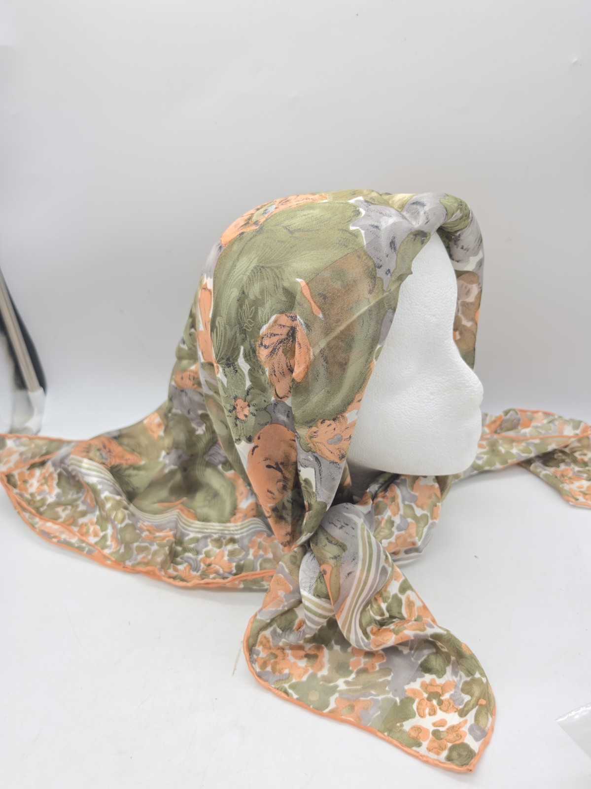 Vintage LANCETTI Italy Silk Scarf 34\ Vintage LANCETTI Italy Silk Scarf 34\