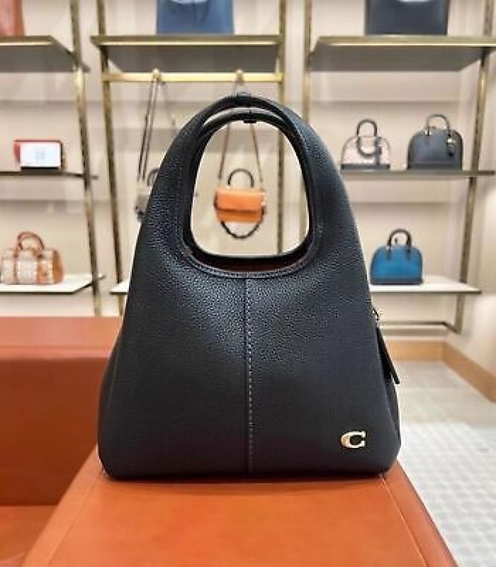COACH CM545 Lana Shoulder Bag 23 Polished Pebble Leather Black Outlet New