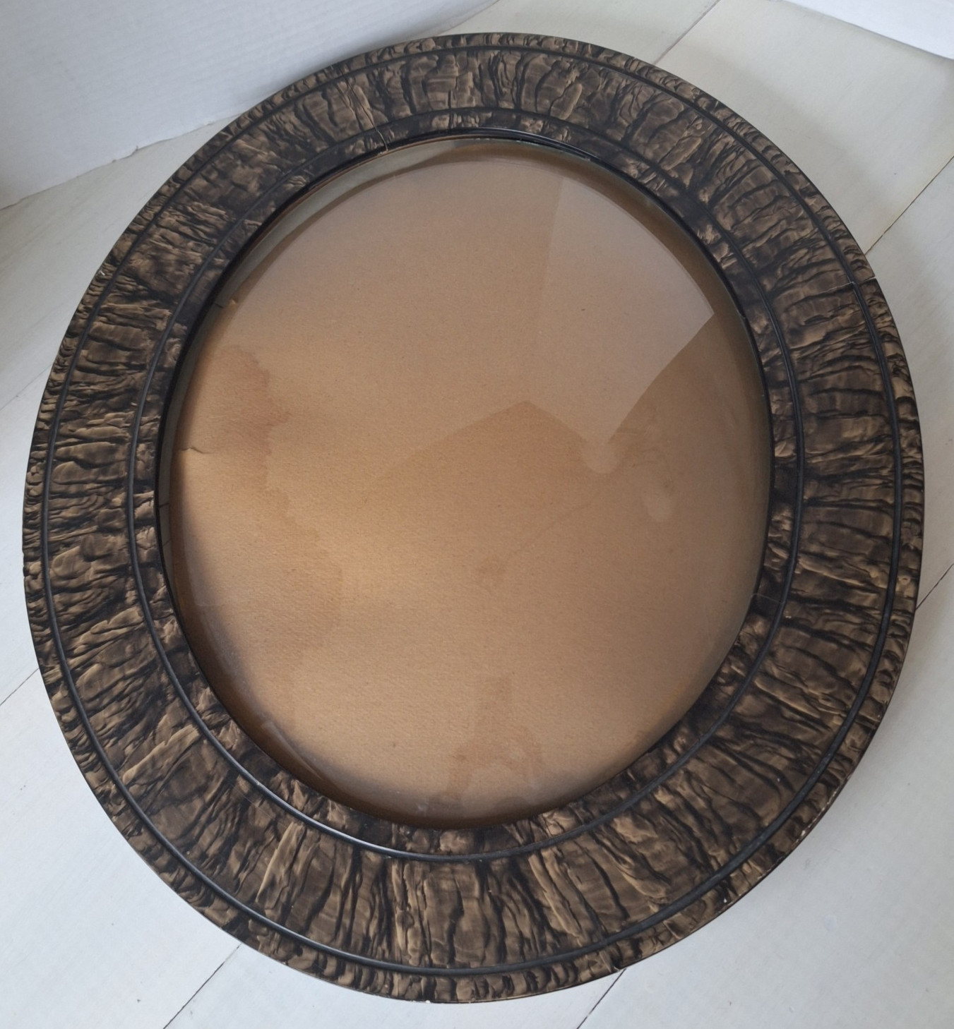 Antique Oval Convex Bubble Glass Wood Picture Frame Tiger Grain 21.5\