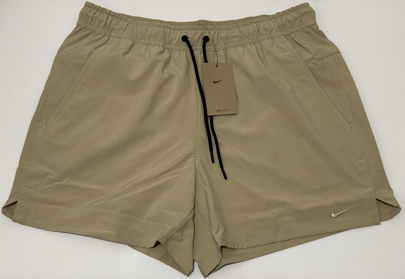 Nike Unlimited Shorts Mens Large Desert Khaki 5\