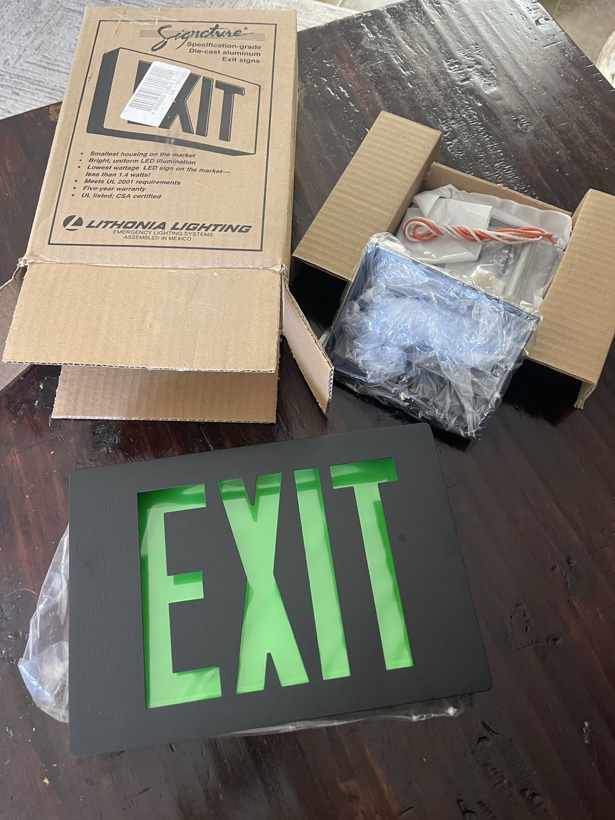 Lithonia Lighting LE S B 1 G EL N SD Matte Black Metal Exit Sign - Green