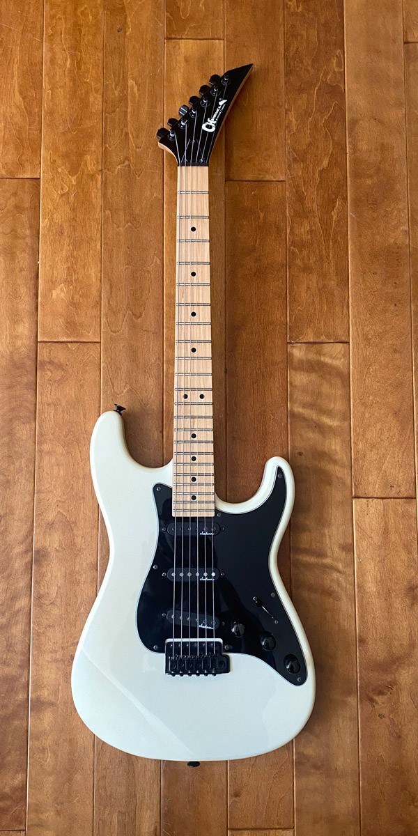 VINTAGE CHARVEL MODEL 1A (Rare White) VINTAGE CHARVEL MODEL 1A (Rare White)