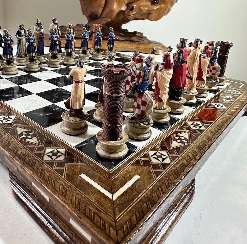 Crusaders Chess Set Hand-Painted Knights Handmade Solid Wooden Board 🎁
