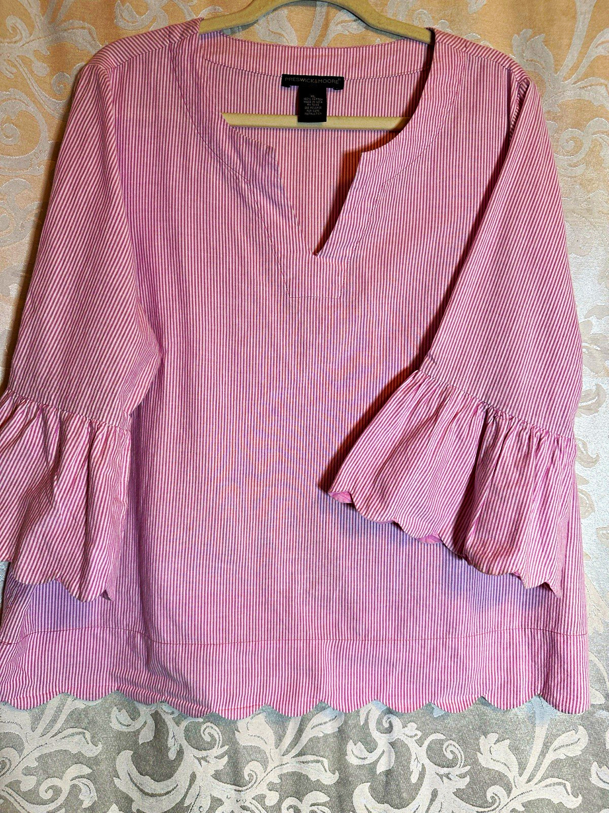Preswick & Moore Women’s XL Pink White Striped Woven Cotton V-Neck Ruffle Blouse Preswick & Moore Women’s XL Pink White Striped Woven Cotton V-Neck Ruffle Blouse
