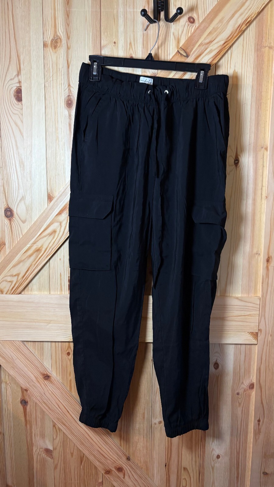 Wonderly Black Cargo Style Jogger Pants and Drawstring Waist Size Medium