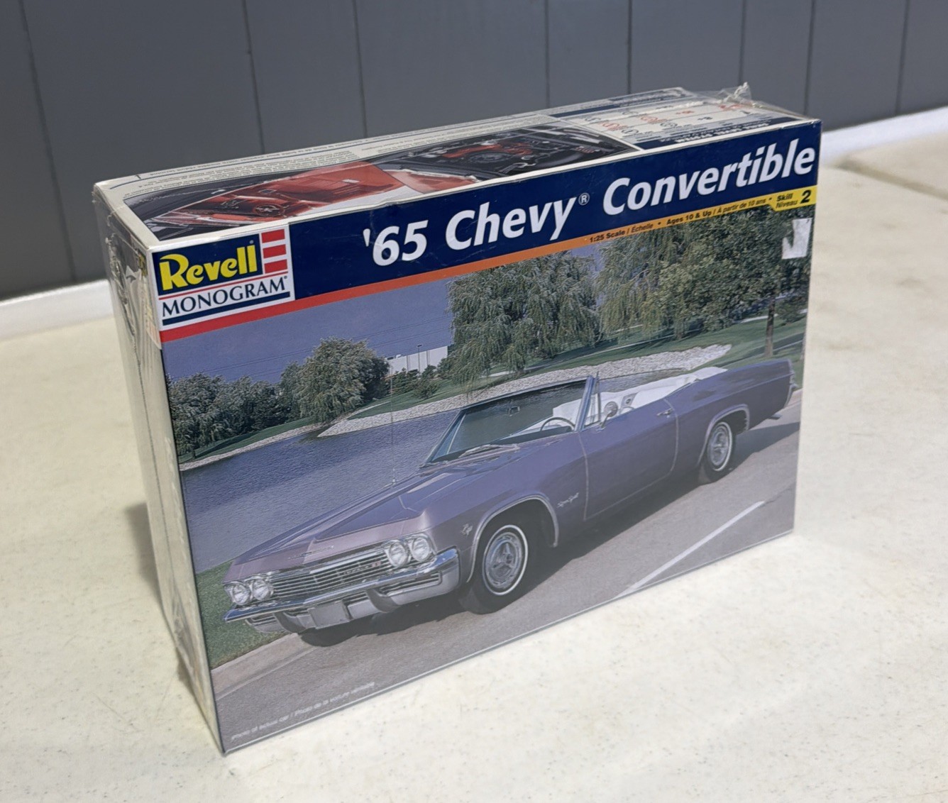 Revell Monogram 65 Chevrolet Convertible Model Car Kit 1:25 85-2533 New Sealed 