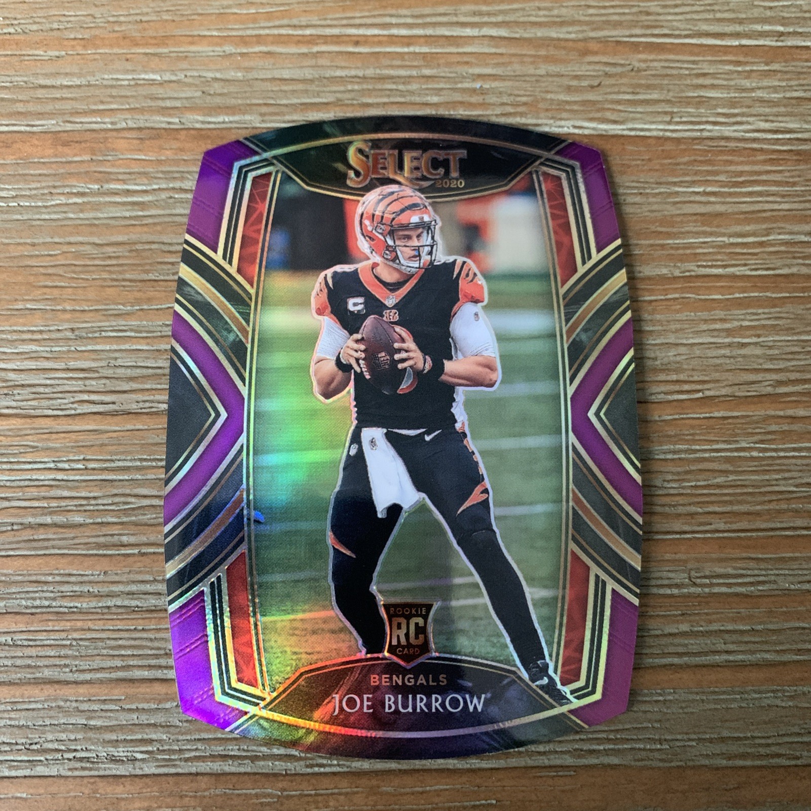 2020 Panini Select - Club Level Joe Burrow #246 Purple Prizm Die-Cut (RC)