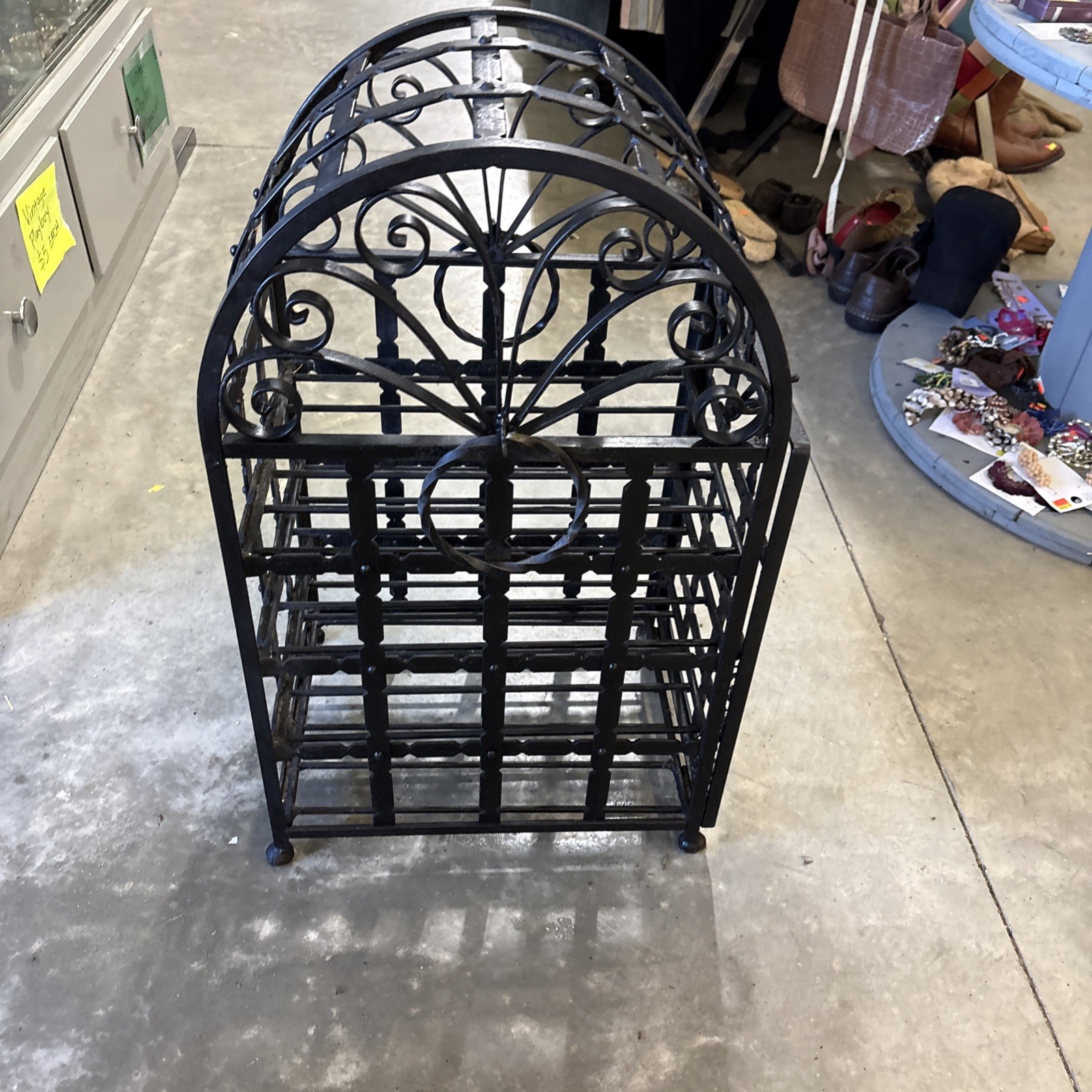 LARGE VINTAGE CAST IRON FORGED CAGED LOCKED SECURE WINE BOTTLE RACK HEAVY 🔥🔥🔥