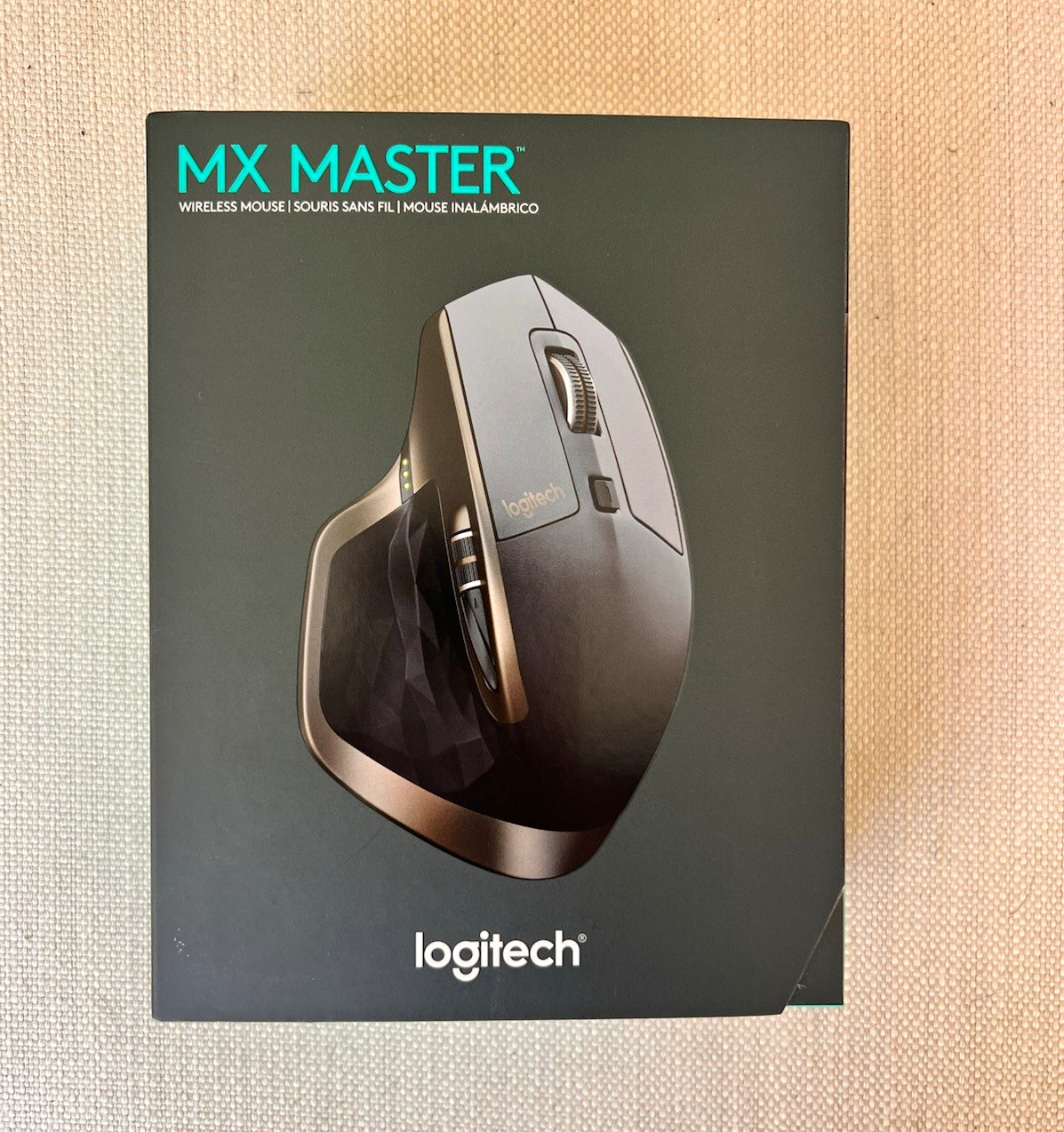 NEW Logitech MX Master Wireless Laser Mouse 4000 DPI 7-Button Black 910-006521