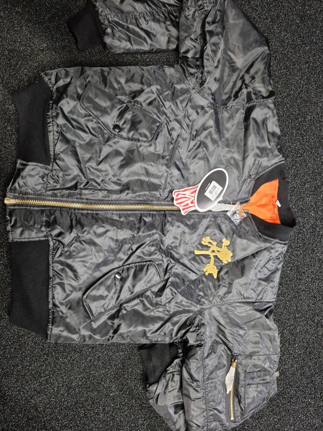 NWT U2 2017 UnisexThe JoshuaTree Tour Official MA-1 BomberJacket, Size L (JSC10) NWT U2 2017 UnisexThe JoshuaTree Tour Official MA-1 BomberJacket, Size L (JSC10)