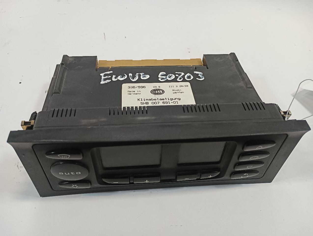 99665310103 Temperature Control From 2000 PORSCHE BOXSTER (11214263
