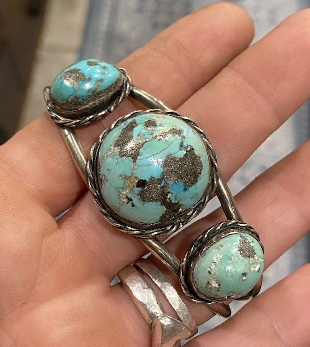 Native American Turqouise Vintage Cuff Navajo Old Pawn Jewelry Antique Native American Turqouise Vintage Cuff Navajo Old Pawn Jewelry Antique