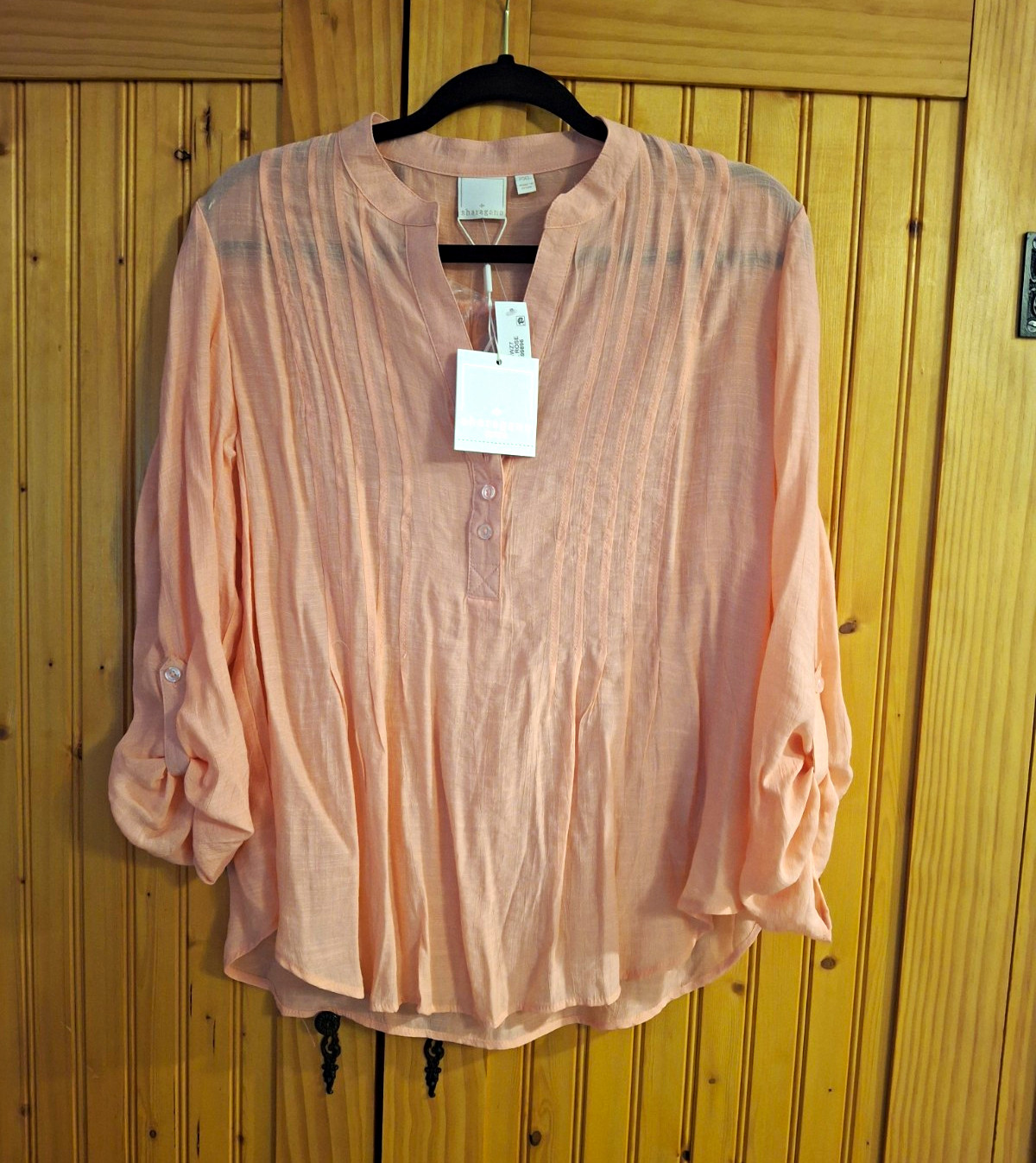 Sharagano Petite PXL Crystal Rose V-Neck Button Front 3/4 Roll Tab Blouse