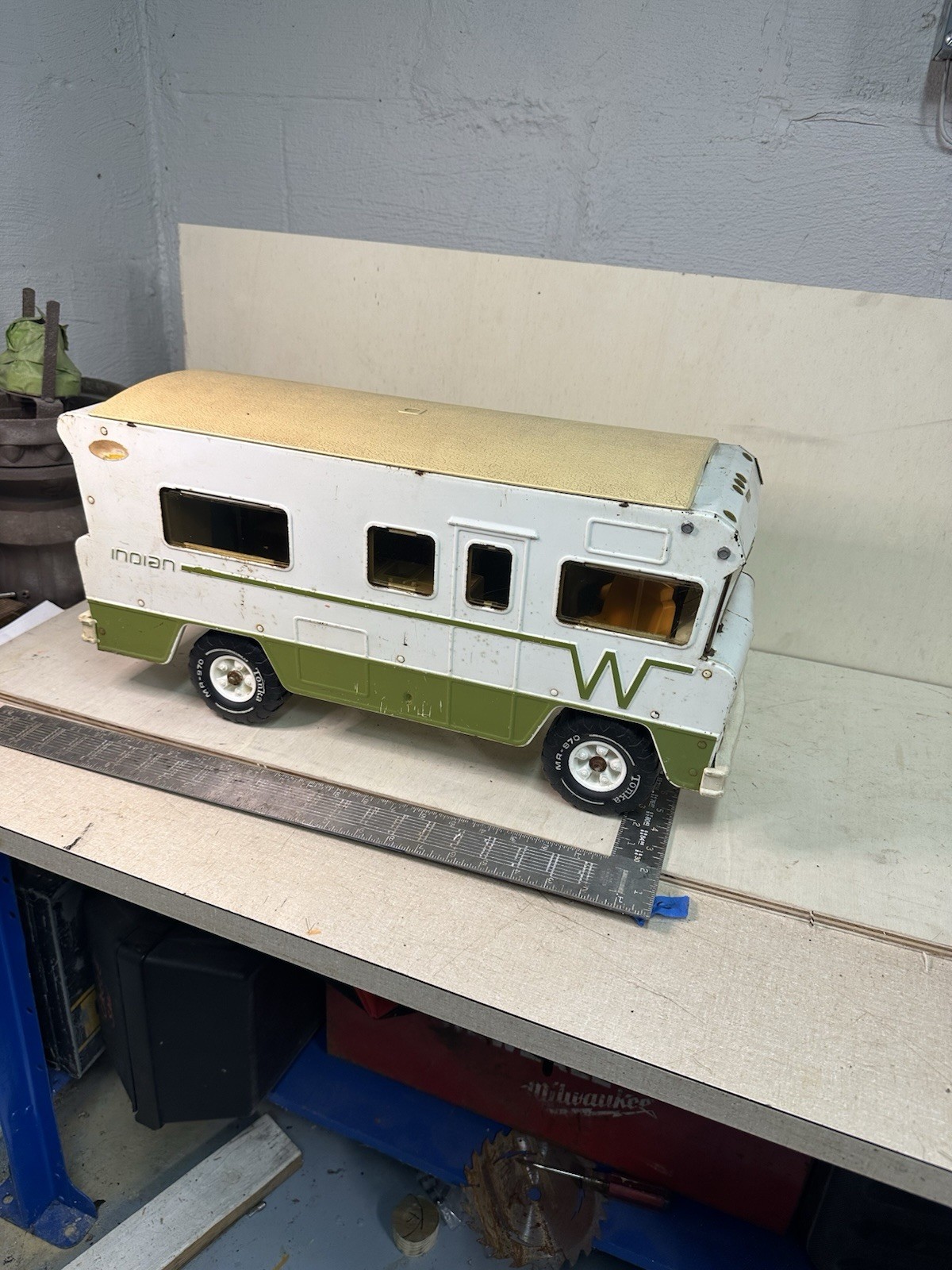 Vintage Tonka Winnebago Indian Motorhome Pressed Steel Toy RV White Green 1970s