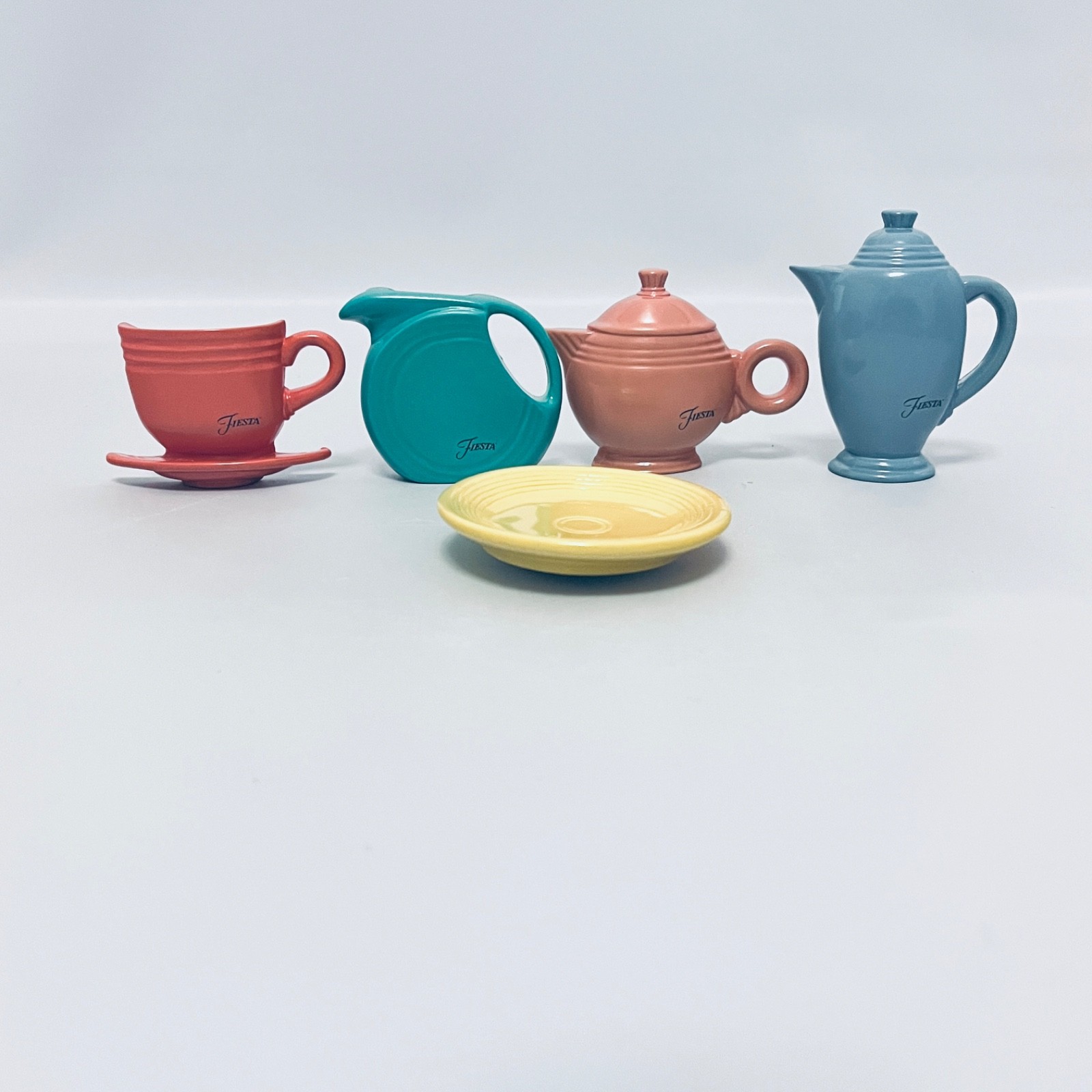 Vintage Fiesta Ware Accessories Contemporary Magnets Collection 5 Piece Set