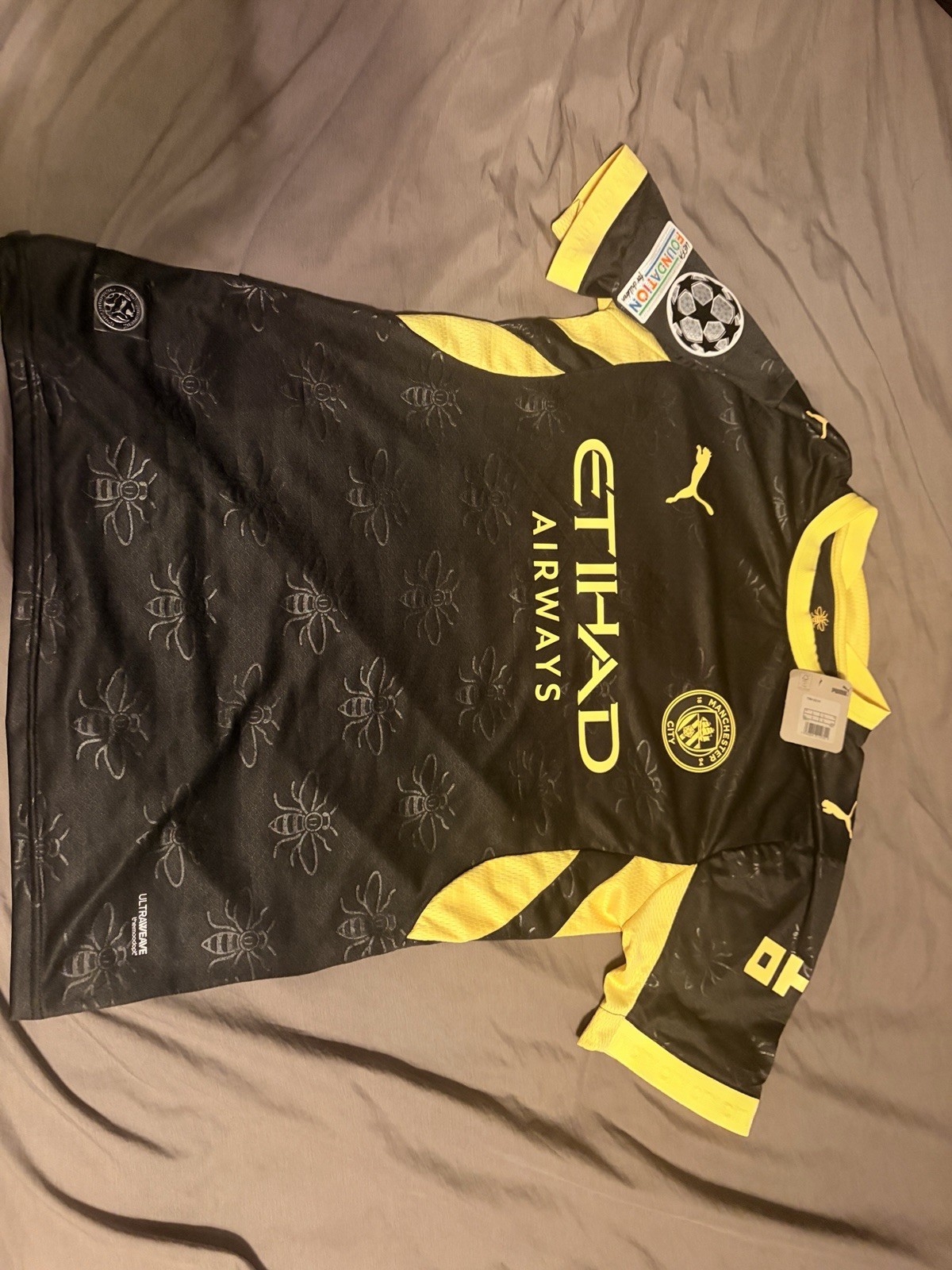 PUMA Manchester City Erling Haaland #9 Soccer Jersey Men Size M Black Yellow