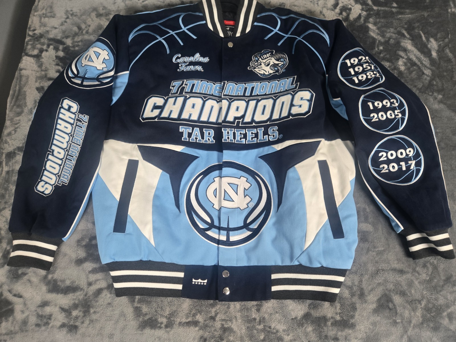 Men\'s Franchise Club North Carolina Tar Heels 7x Champs Cotton Twill Snap Jacket