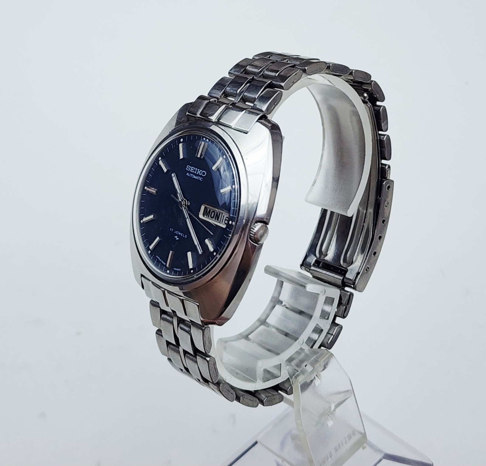 Men\'s JAPAN Vintage 1974 AUTOMATIC Watch SEIKO 7006-7007. Navy Dial