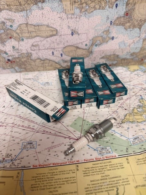 Champion pack of 6 #QC10PEPB Double Platinum Spark Plug  7919.