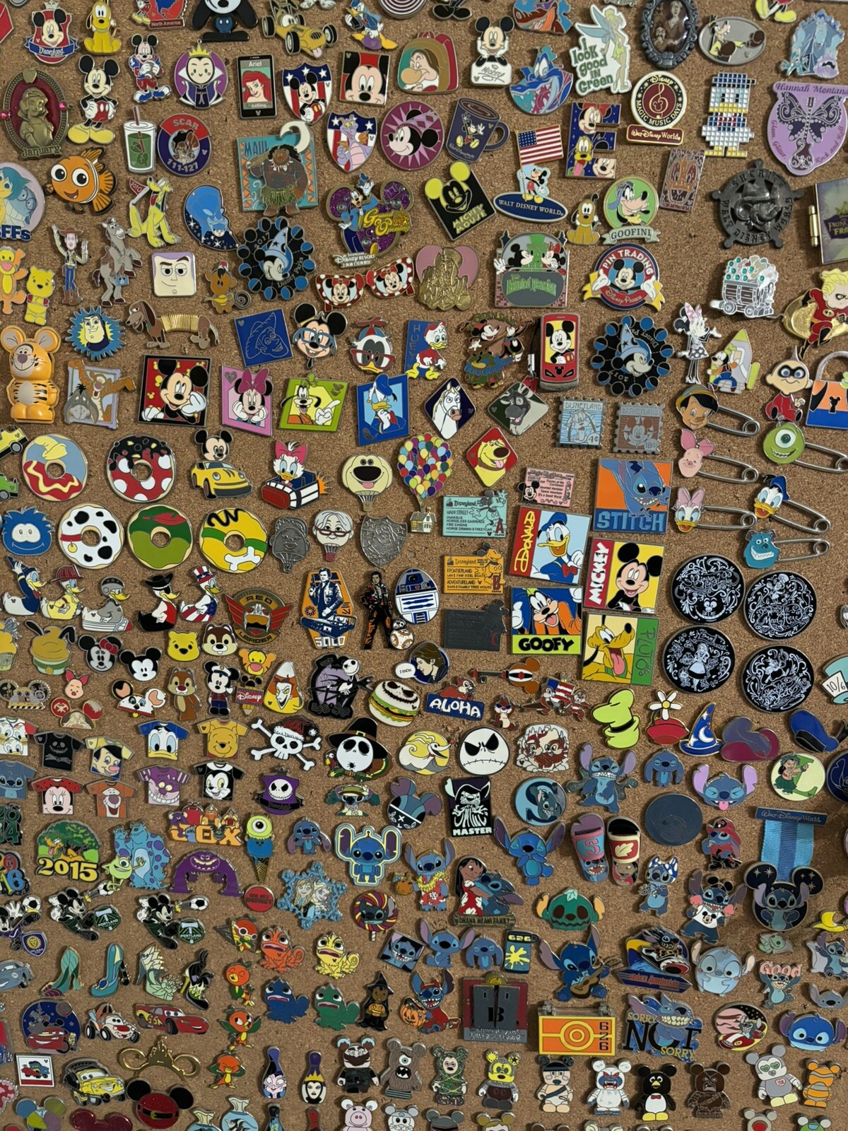 Disney Trading Pins Lot 50+ 2 Free Pick Boy Girl/Characters Bulk Assorted Pins