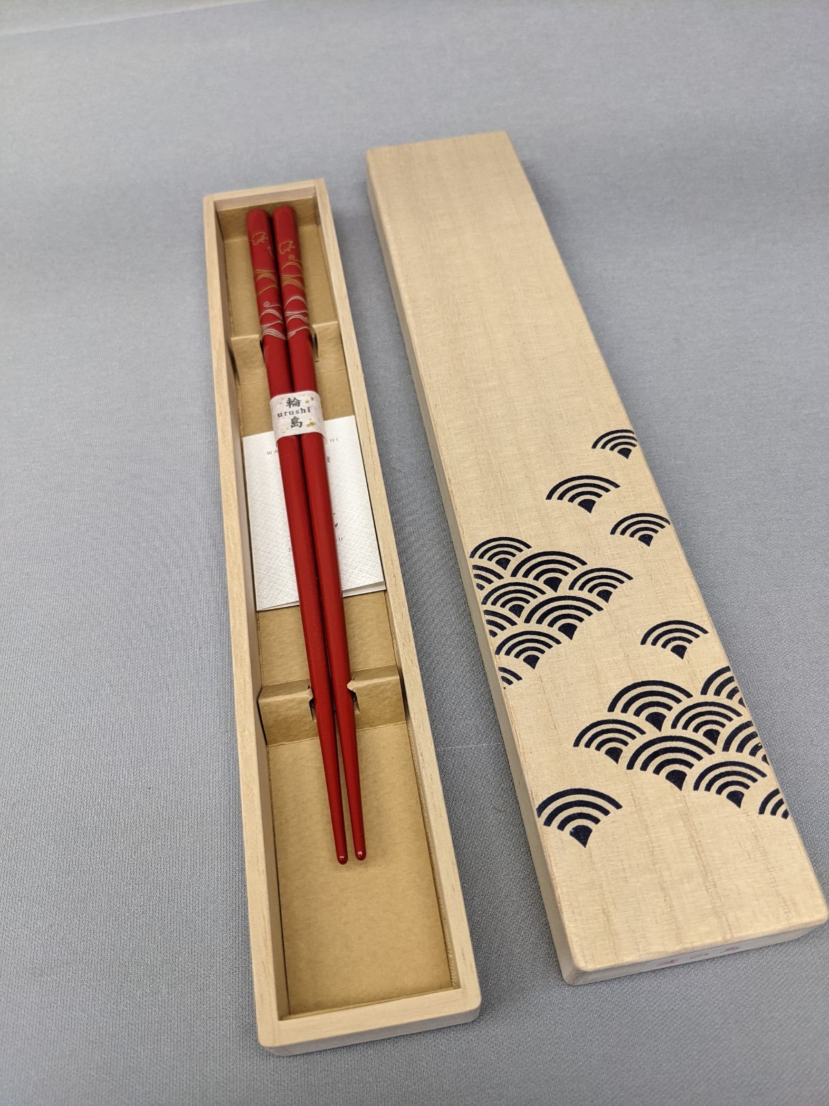 Hashimoto Kosaku Lacquerware Gold & Silver Wave Bird Wajima Urushi Chopsticks