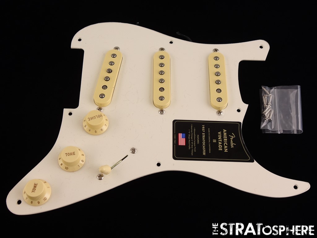 Fender AV II American Vintage 1957 Strat, 57 LOADED PICKGUARD