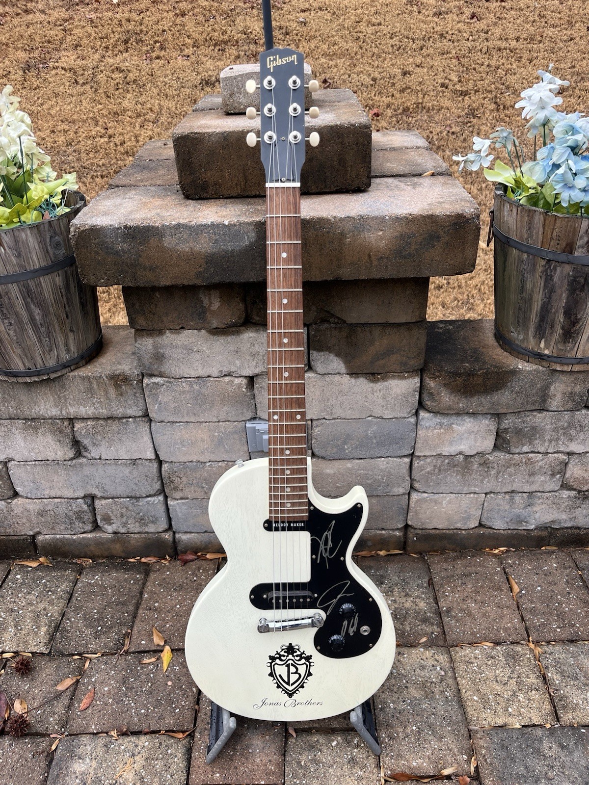 Rare Gibson Melody Maker Electric Guitar Jonas Brothers Limited Edition