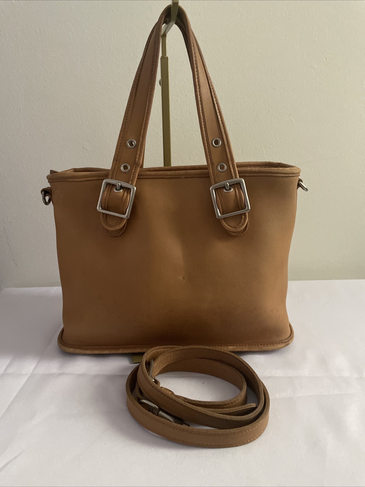 Vintage Y2K COACH Bag Camel Legacy Leather Satchel Purse 9063 Rare Find