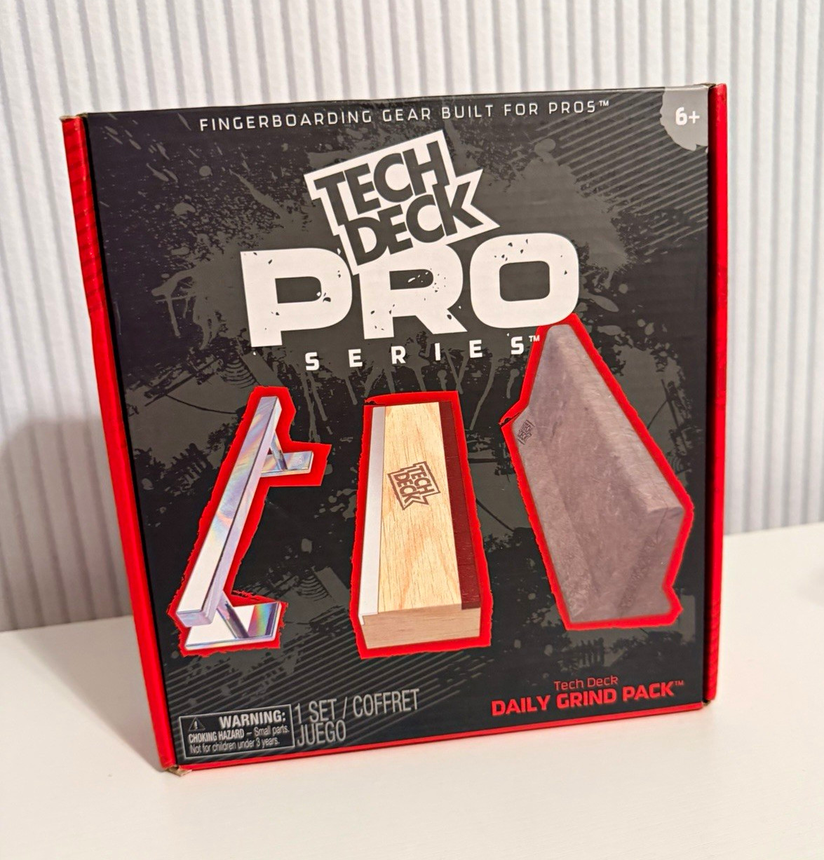 Tech Deck Pro Series Daily Grind Pack 2023 Brand New Sealed Fingerboard Kit