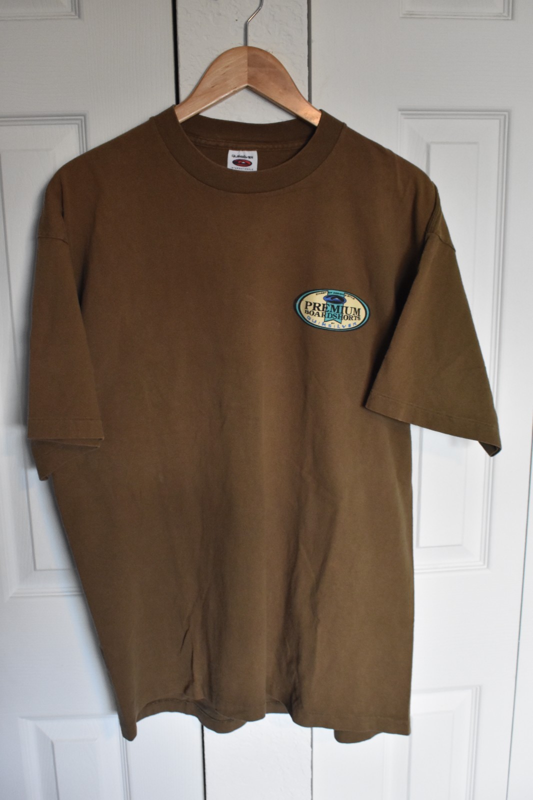 VTG 90s Quiksilver Internationale Premium Boardshorts T Shirt Mens XL Brown USA VTG 90s Quiksilver Internationale Premium Boardshorts T Shirt Mens XL Brown USA