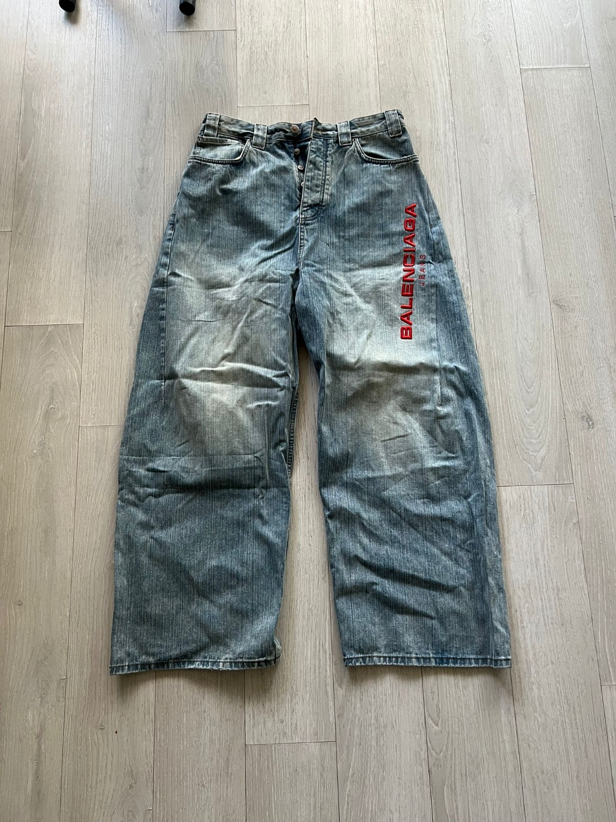 Balenciaga Paris Mens Dirty Blue Wash Baggy Straight Fit Jean Size M Fits 32x32