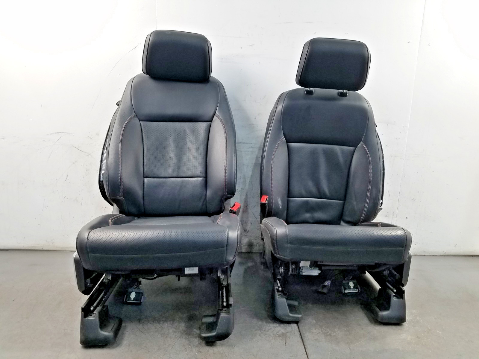 2023 Ford F250 Super Duty Diesel Power Leather Heat / Cool Front Seat Set #0809