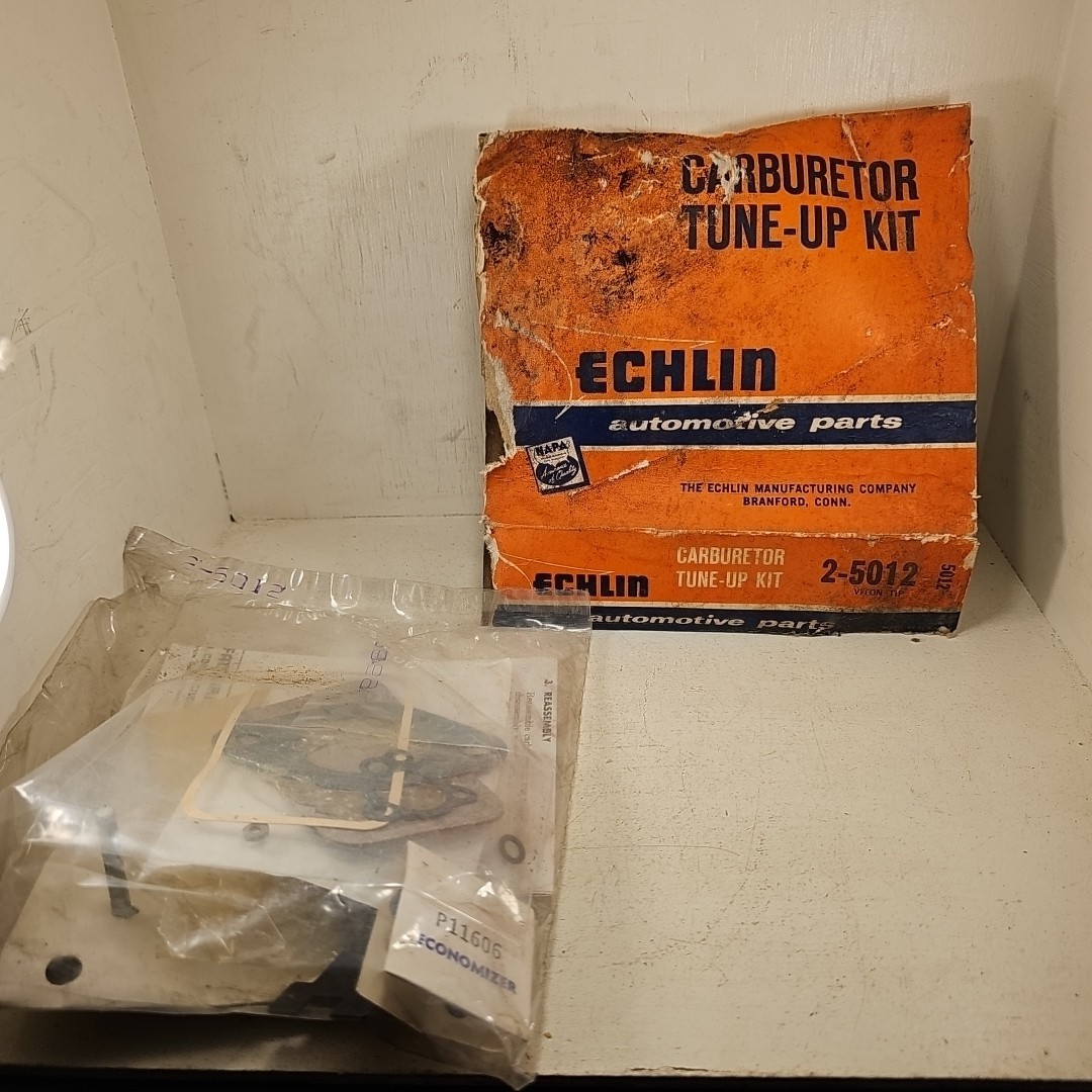 VINTAGE NOS NAPA ECHLIN CARBURETOR TUNE UP KIT 2-5012