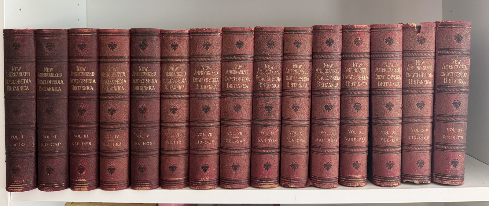 NEW AMERICANIZED AMERICAN ENCYCLOPEDIA BRITANNICA Vol 1-15 Complete SEt NEW AMERICANIZED AMERICAN ENCYCLOPEDIA BRITANNICA Vol 1-15 Complete SEt