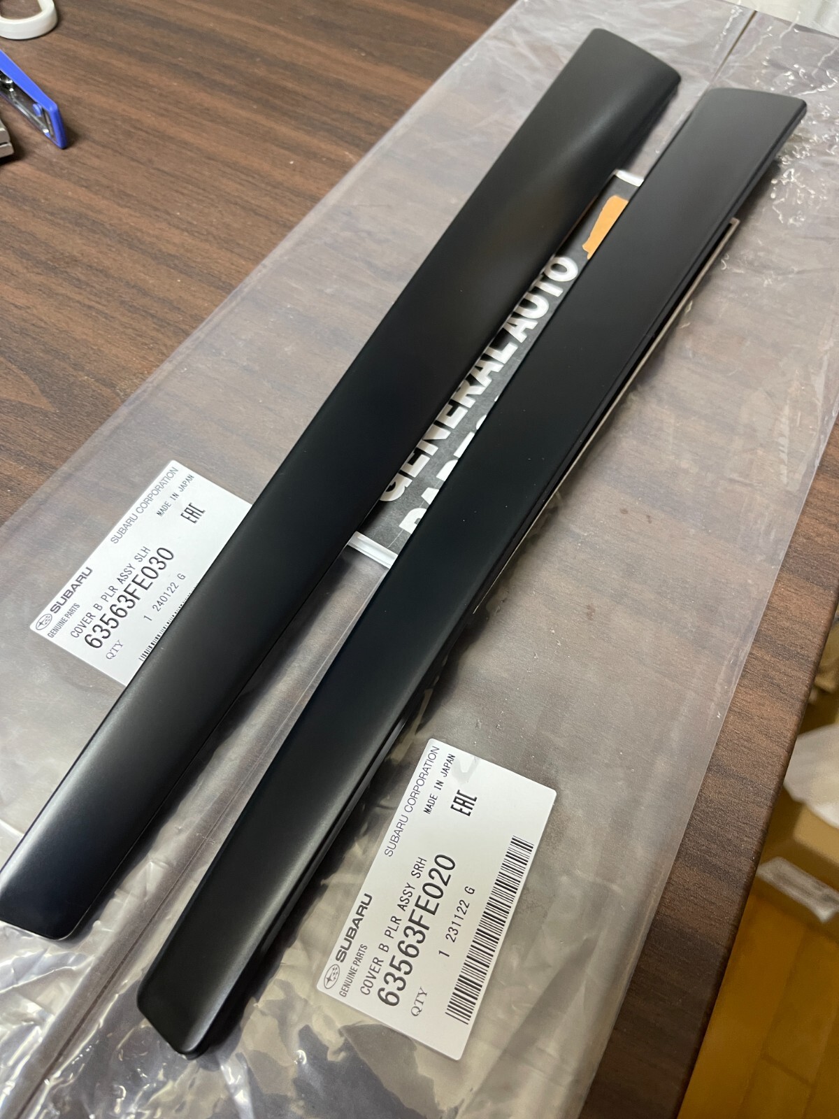 Genuine SUBARU OEM IMPREZA WRX STi 2002-2007 B Pillar Cover Garnish RH & LH Set