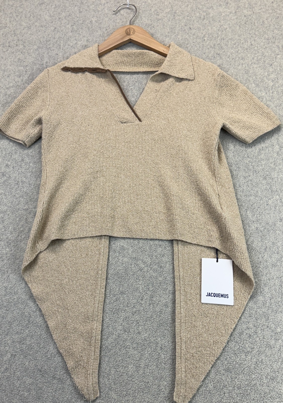 NWT Jacquemus Womens Le Polo Bagnu Open Back Top Beige Short Sleeve V-Neck 40