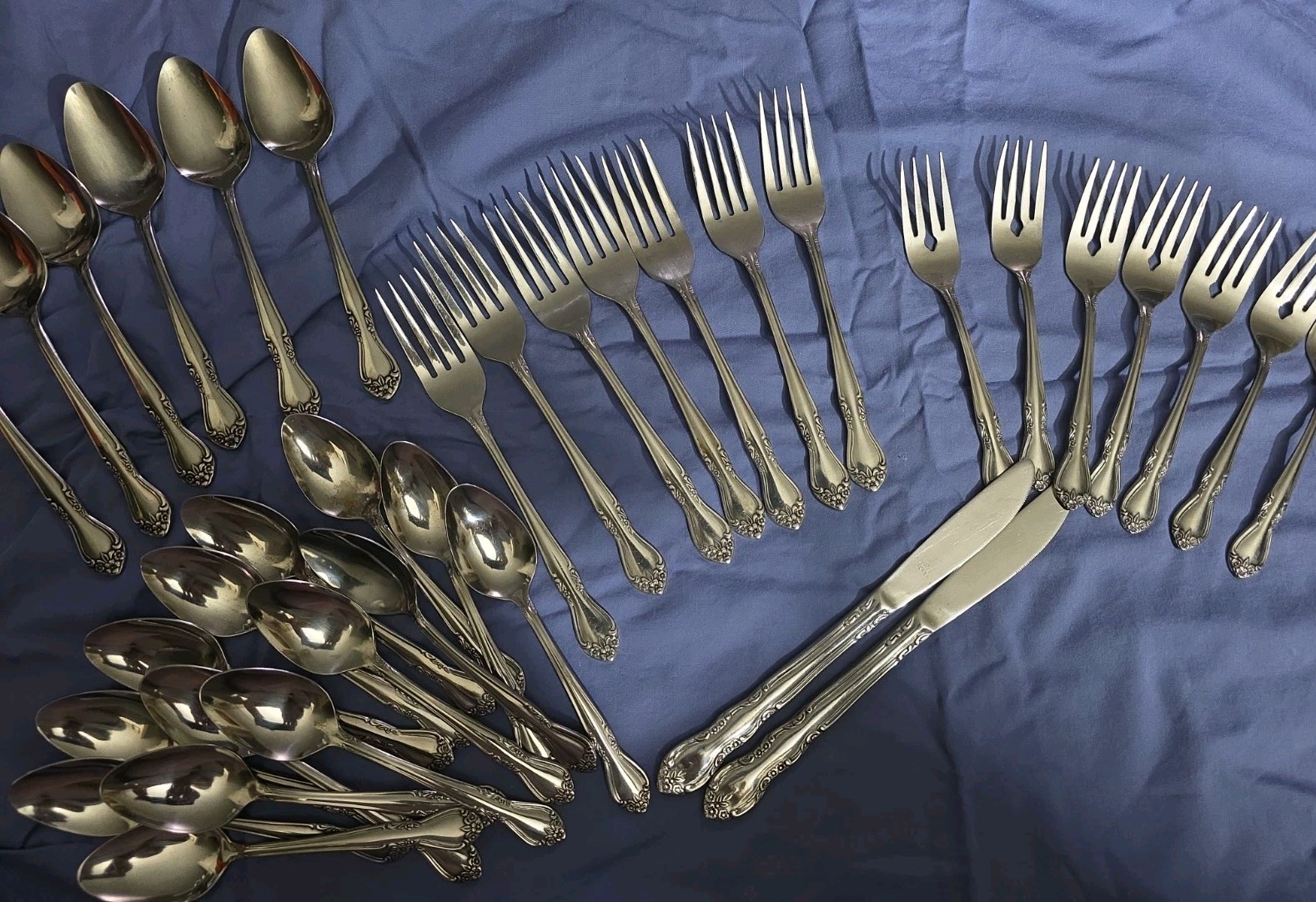 VTG Lifetime Cutery Flatware Stainless Steel Set Of 36 Miscellaneous Pieces