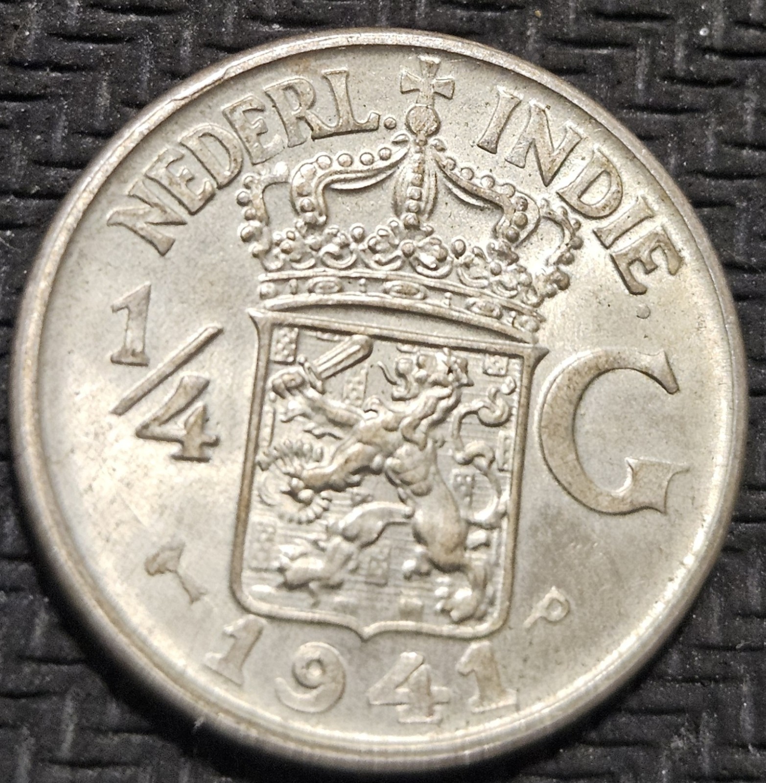 1941 S Netherlands East Indies 1/4 Gulden Silver Coin