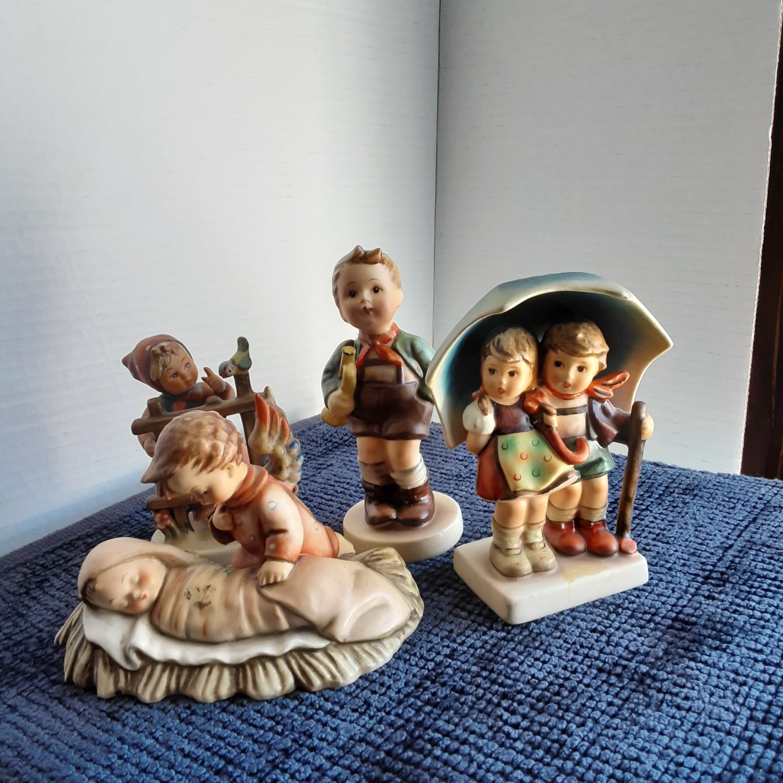 LOT OF 4 GOEBEL HUMMEL FIGURINES W. GERMANY Signed LOT OF 4 GOEBEL HUMMEL FIGURINES W. GERMANY Signed