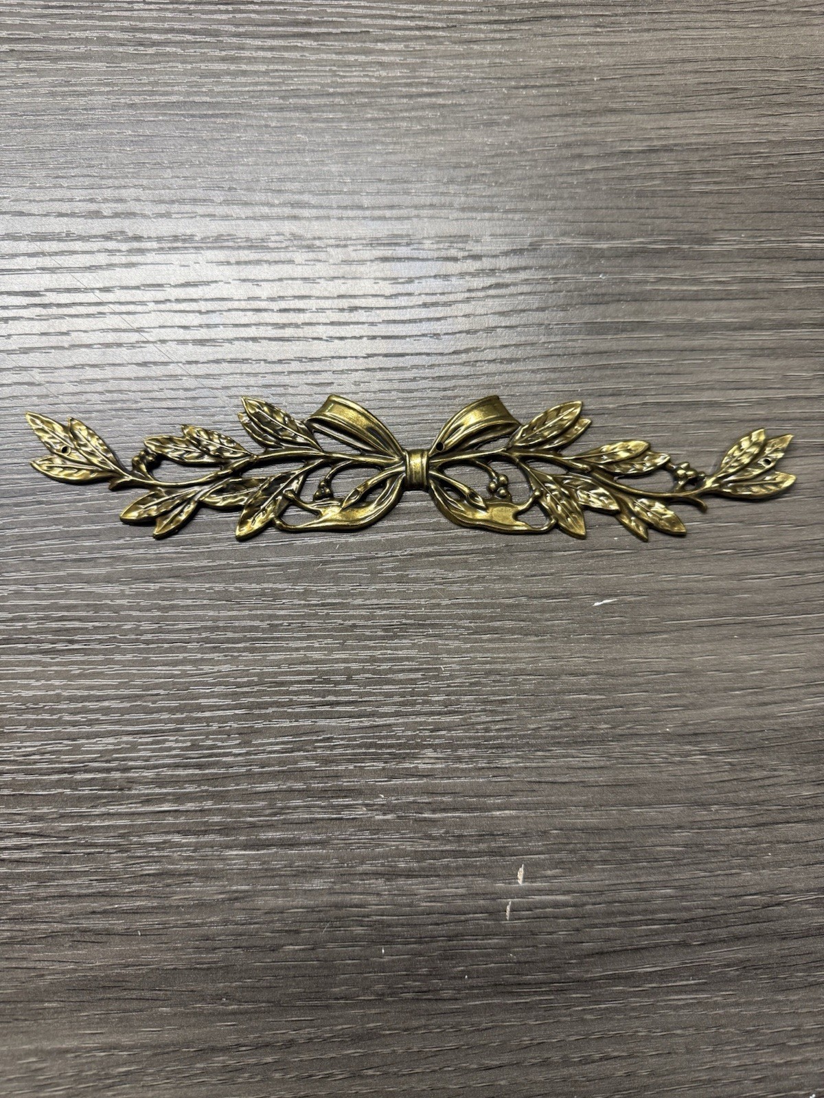 Vintage Ornate Brass Pediment Ribbon 9” Floral French Furniture Decoration (106) Vintage Ornate Brass Pediment Ribbon 9” Floral French Furniture Decoration (106)