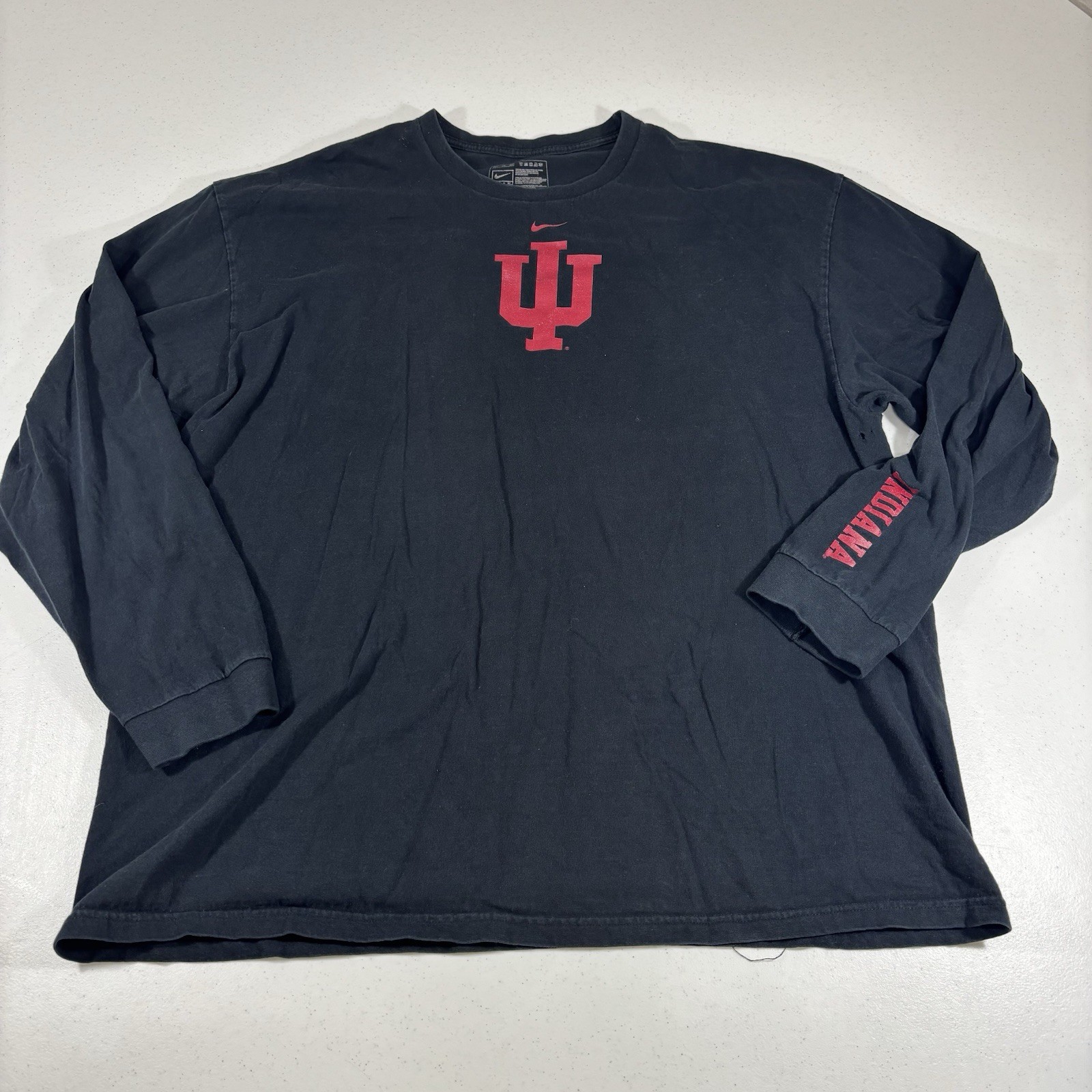 Vintage Nike Indiana Hoosiers T Shirt Mens XXL Center Swoosh Long Sleeve Flaws* Vintage Nike Indiana Hoosiers T Shirt Mens XXL Center Swoosh Long Sleeve Flaws*