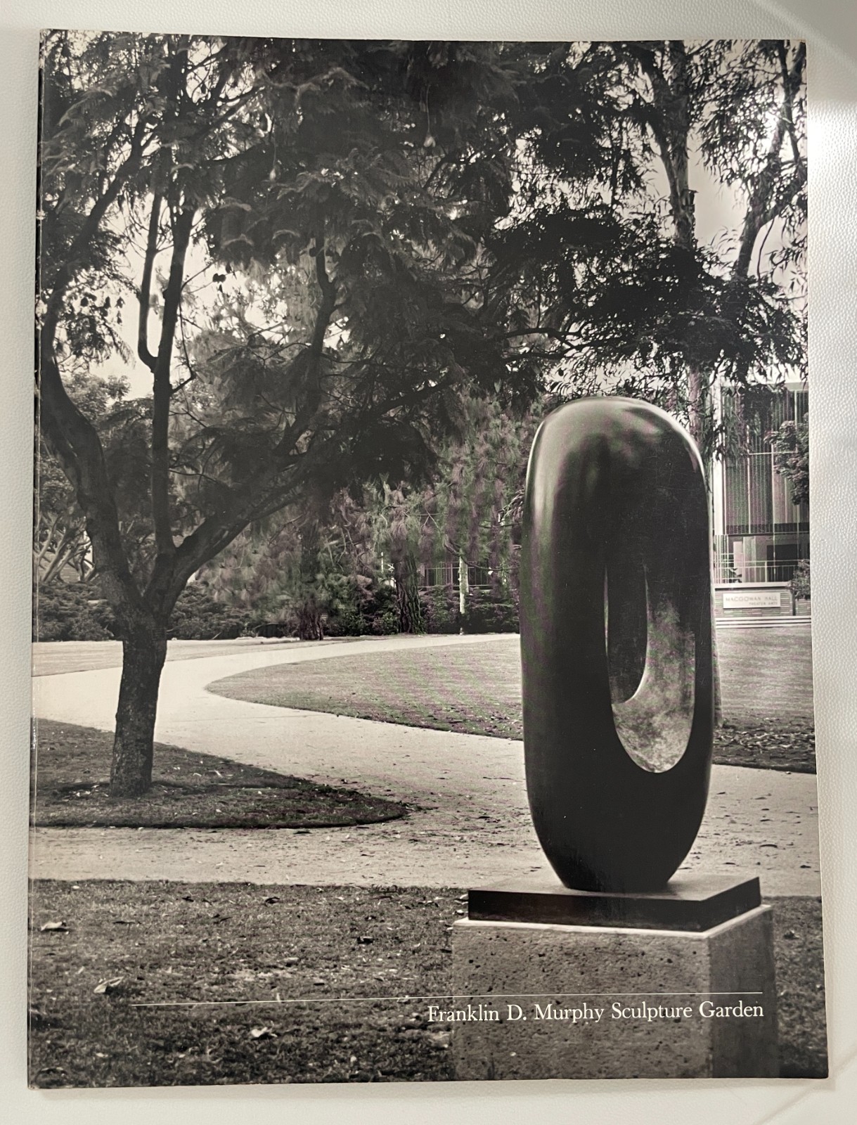 Franklin D. Murphy Sculpture Garden (UCLA Art Council) Rev. 3rd Ed. 5,000 copies