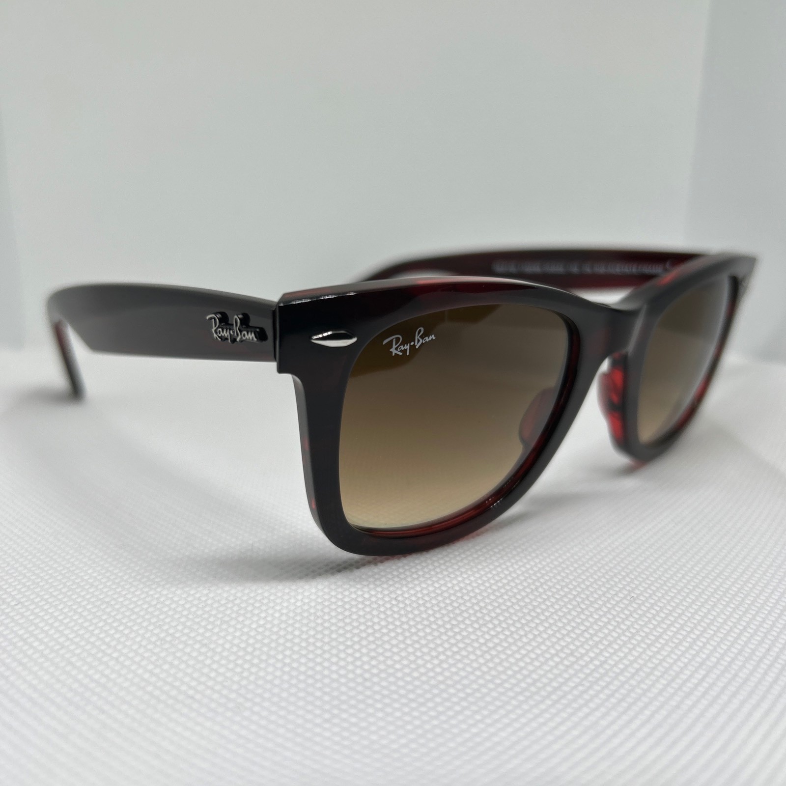 Ray-Ban RB 2140 Wayfarer Striped Red Gradient 1362/85 Size 54MM Sunglasses