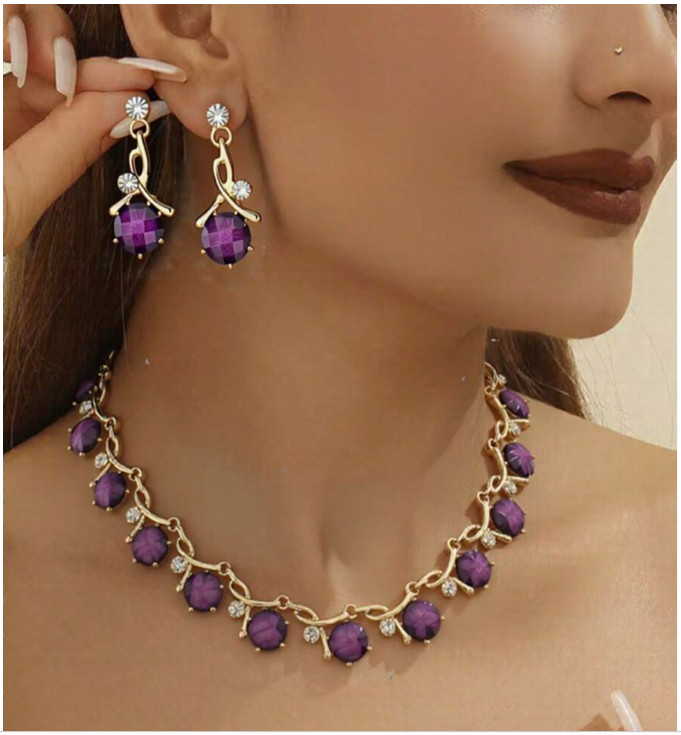 JEWELRY SET-Elegant PURPLE Necklace Set with Rhinestone Accents JEWELRY SET-Elegant PURPLE Necklace Set with Rhinestone Accents