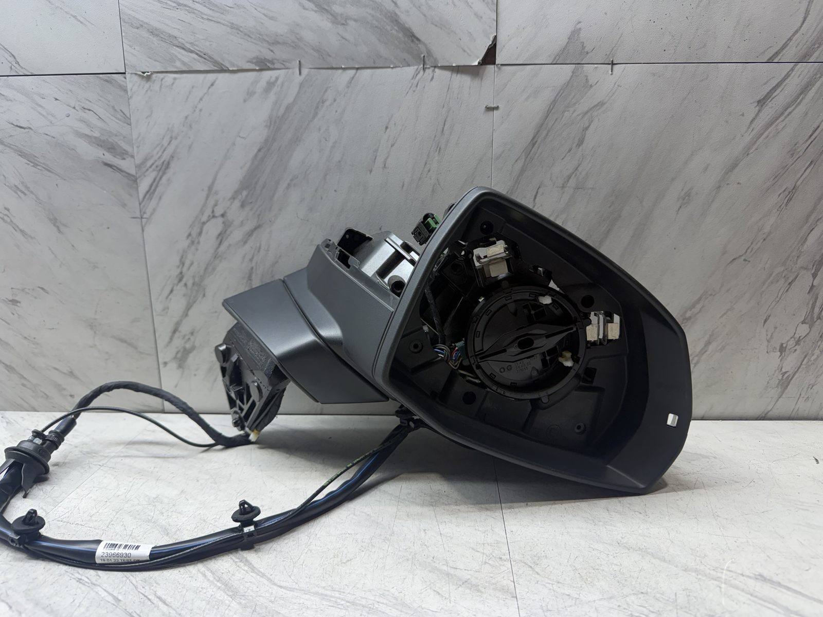 2020 2024 AUDI Q7 SIDE MIRROR OEM RIGHT PASSENGER W/ CAMERA 4M1 857 410 BM