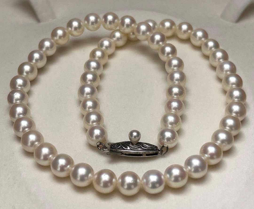 TASAKI GENUINE JAPANESE AKOYA PEARL NECKLACE 6.5-7.0MM SILVER CLASP 38CM
